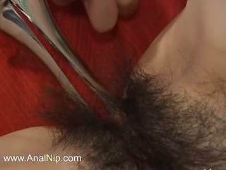 Dyp anal sex med hårete kinesisk babe